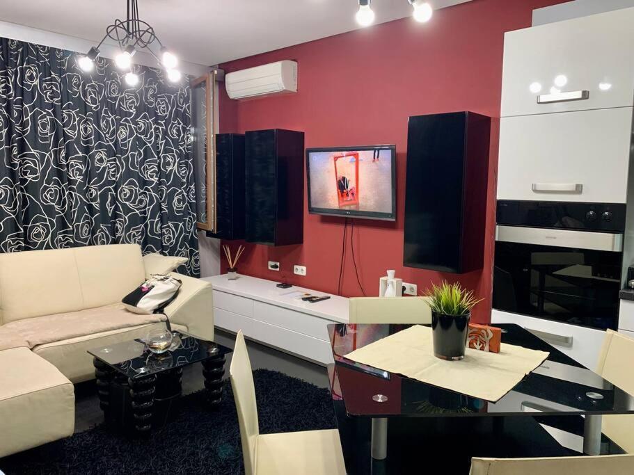 Lovely Sofia Apartment Katerina With Free Parking Extérieur photo