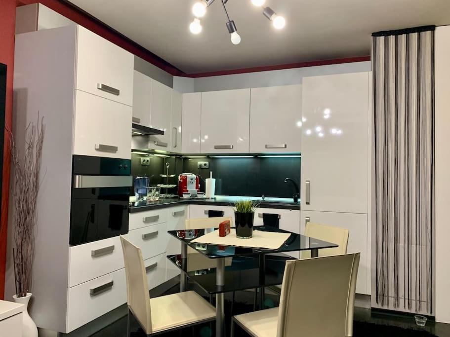 Lovely Sofia Apartment Katerina With Free Parking Extérieur photo