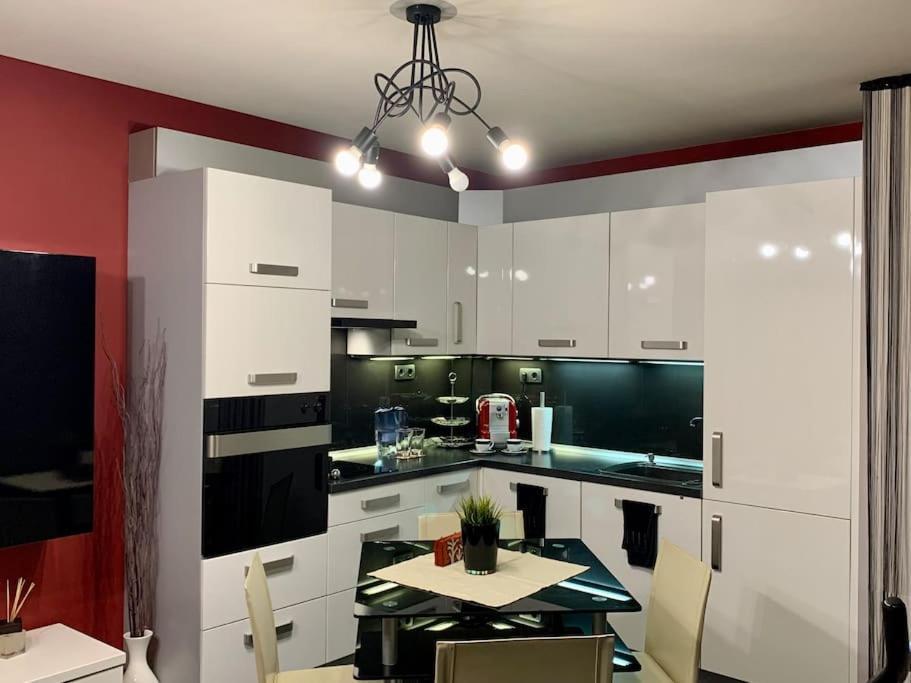 Lovely Sofia Apartment Katerina With Free Parking Extérieur photo